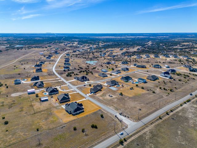 2077 Eagles Ridge Drive, Weatherford, TX 76087
