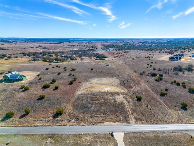 2077 Eagles Ridge Drive, Weatherford, TX 76087