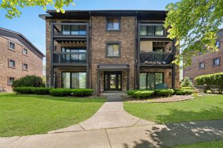 15128 Quail Hollow Drive 1S, Orland Park, IL 60462