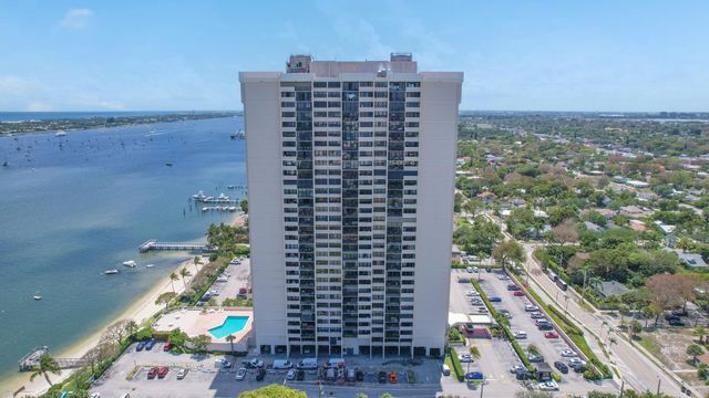 5600 N Flagler Drive 904, West Palm Beach, FL 33407
