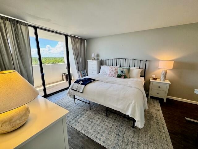 5600 N Flagler Drive 904, West Palm Beach, FL 33407