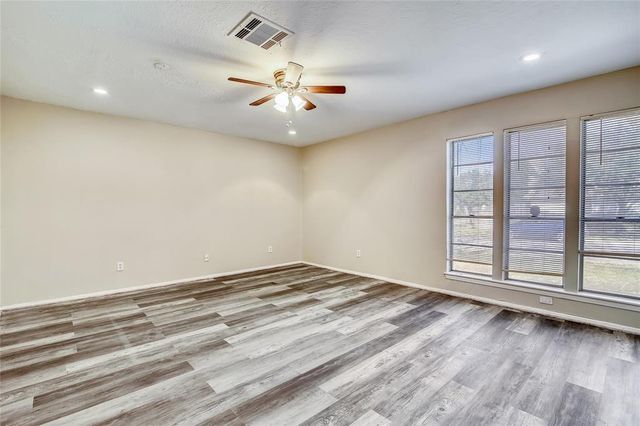 10839 Sugar Hill Drive A, Houston, TX 77042