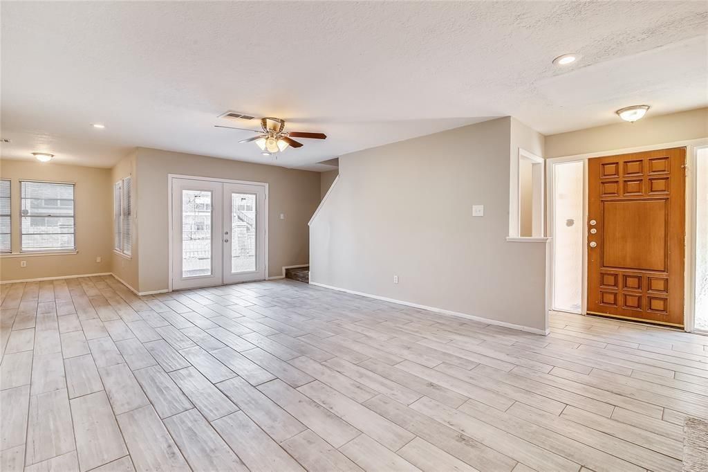 10839 Sugar Hill Drive A, Houston, TX 77042