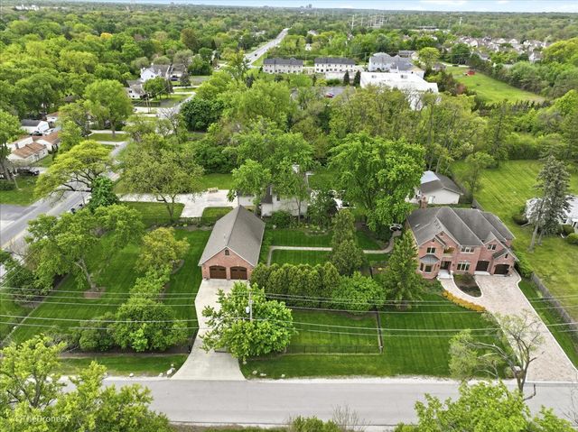 540 N Columbine Avenue, Lombard, IL 60148