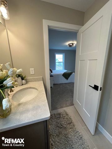 1430 Mallard Circle, Owosso, MI 48867