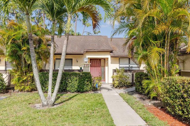 191 Mastic Tree Court, Royal Palm Beach, FL 33411
