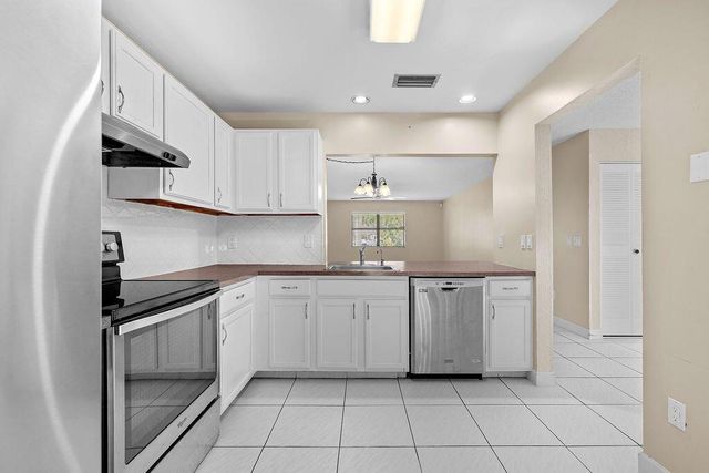 191 Mastic Tree Court, Royal Palm Beach, FL 33411