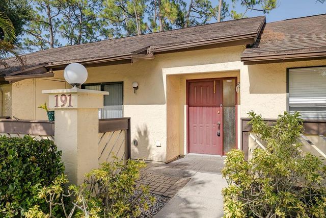 191 Mastic Tree Court, Royal Palm Beach, FL 33411