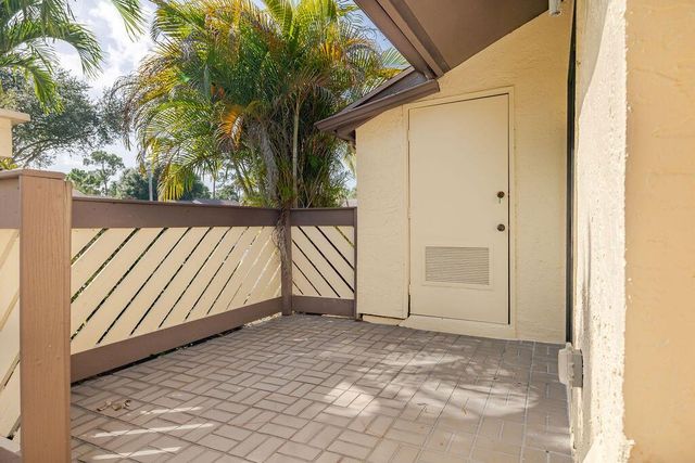 191 Mastic Tree Court, Royal Palm Beach, FL 33411