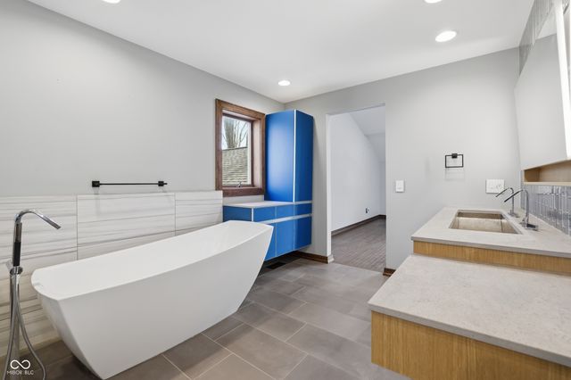 4730 E Main Street, Avon, IN 46123