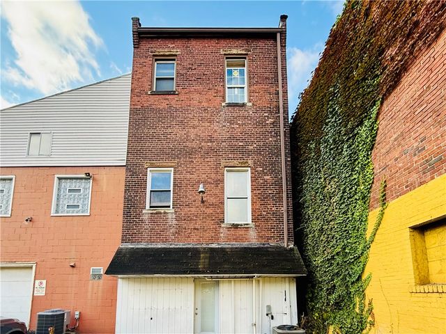 517 Schoonmaker Avenue, Monessen, PA 15062