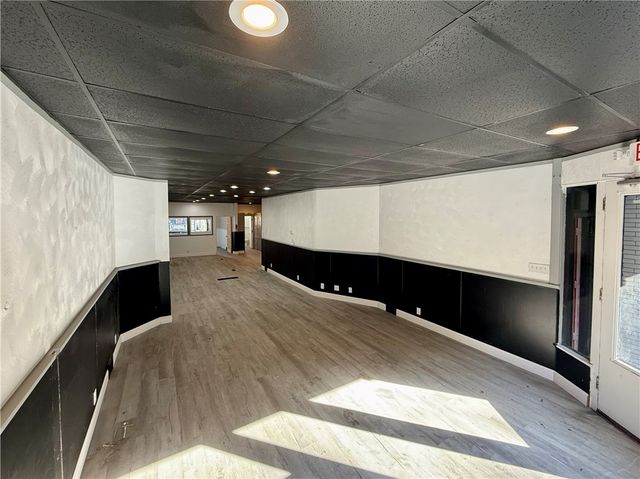 517 Schoonmaker Avenue, Monessen, PA 15062