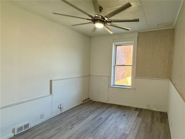 517 Schoonmaker Avenue, Monessen, PA 15062