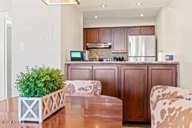 7625 E CAMELBACK Road B228, Scottsdale, AZ 85251