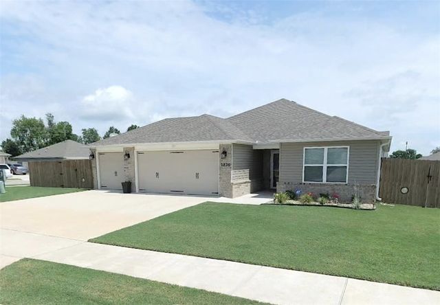 2820 Gorman Street, Pea Ridge, AR 72751