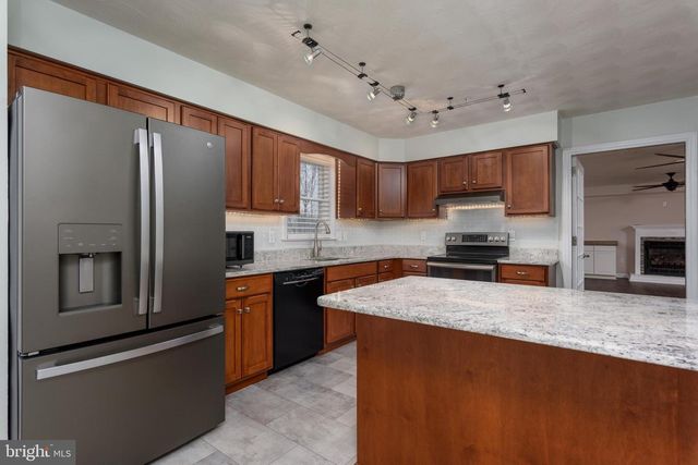 1650 ROSEDALE AVE, Middletown, PA 17057