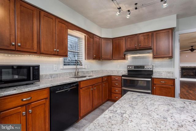 1650 ROSEDALE AVE, Middletown, PA 17057