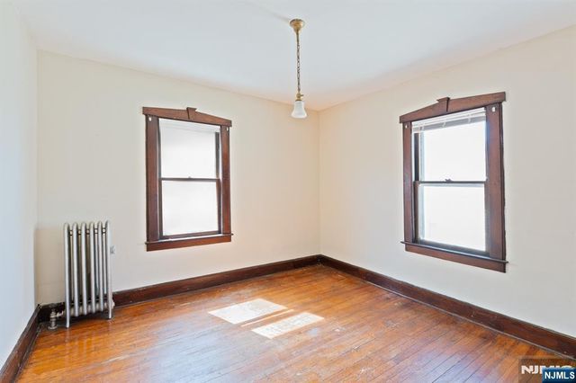 29 Luddington Avenue, Clifton, NJ 07011