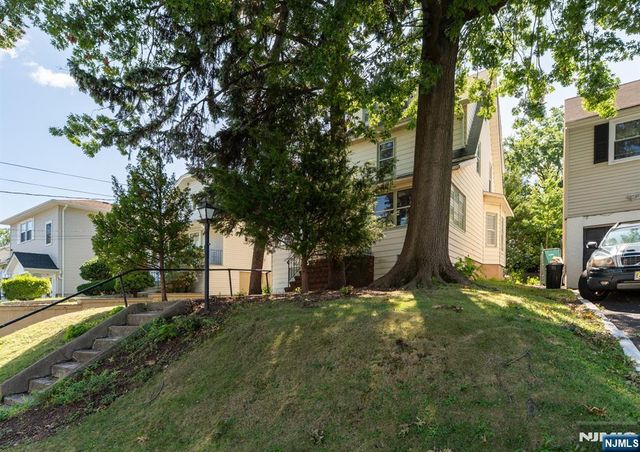 29 Luddington Avenue, Clifton, NJ 07011