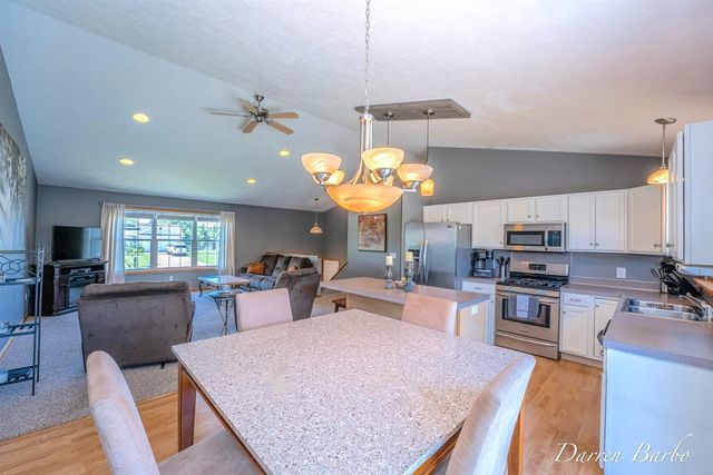 7904 Westside Drive, Hudsonville, MI 49426
