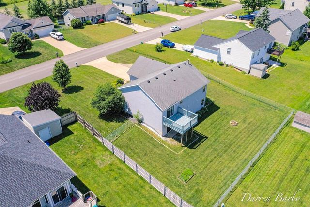 7904 Westside Drive, Hudsonville, MI 49426
