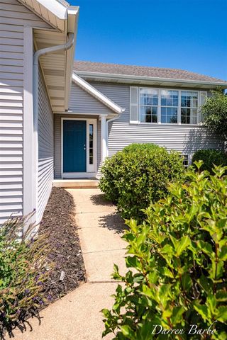 7904 Westside Drive, Hudsonville, MI 49426