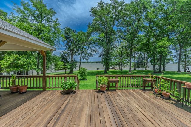 1185 Rs County Road 3503, Emory, TX 75440