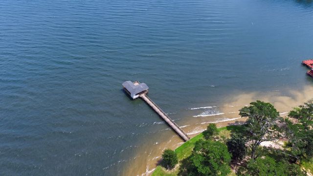 1185 Rs County Road 3503, Emory, TX 75440