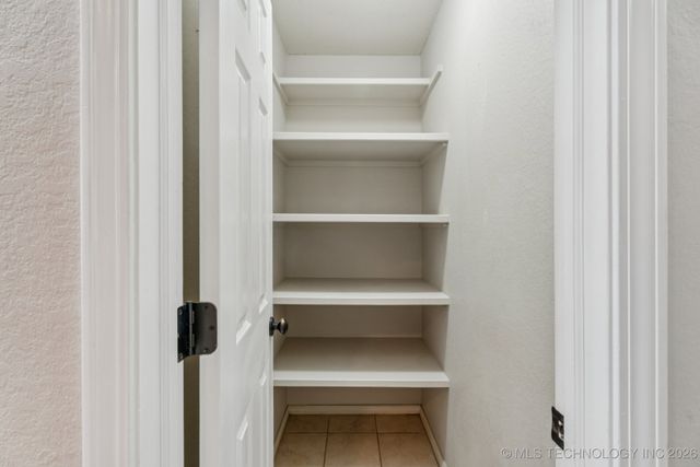 9919 E 123rd Street S, Bixby, OK 74008