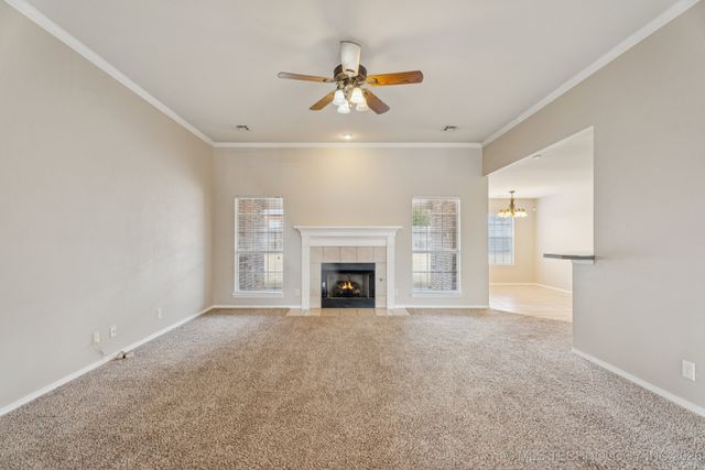 9919 E 123rd Street S, Bixby, OK 74008