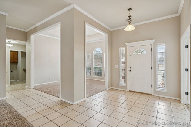 9919 E 123rd Street S, Bixby, OK 74008