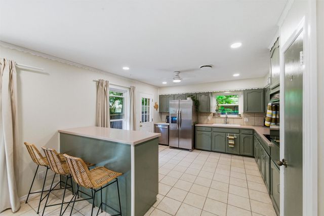 514 Huntingdon Court, Irving, TX 75061