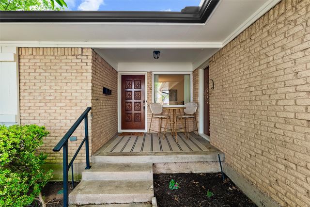 514 Huntingdon Court, Irving, TX 75061