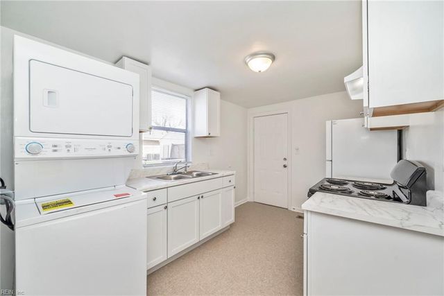 1804 Shell Rd # A, Hampton, VA 23661