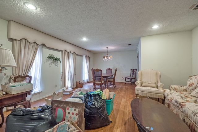 5311 Banting Way, Dallas, TX 75227