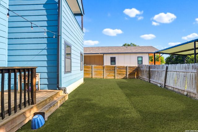 626 Montana St, San Antonio, TX 78203