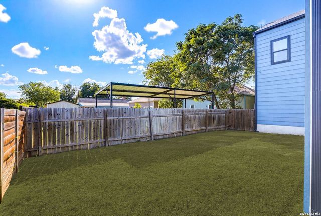 626 Montana St, San Antonio, TX 78203