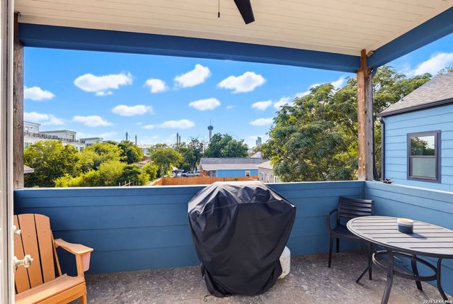 626 Montana St, San Antonio, TX 78203
