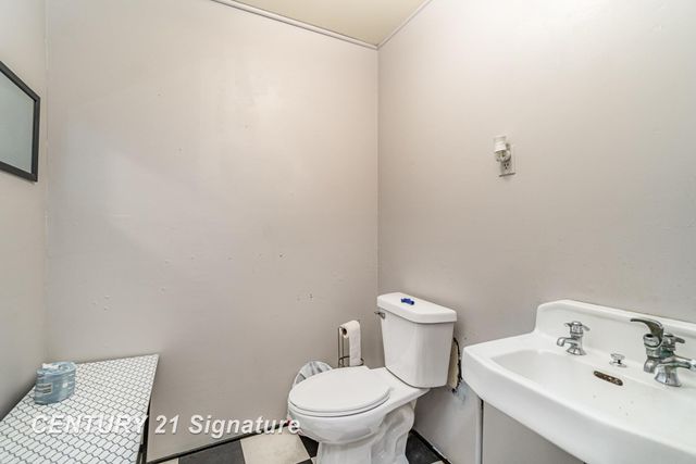 703 E Midland Street, Bay City, MI 48708