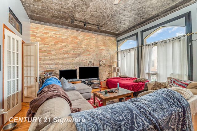 703 E Midland Street, Bay City, MI 48708