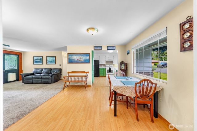 21711 Sterling Drive, Sedro Woolley, WA 98284