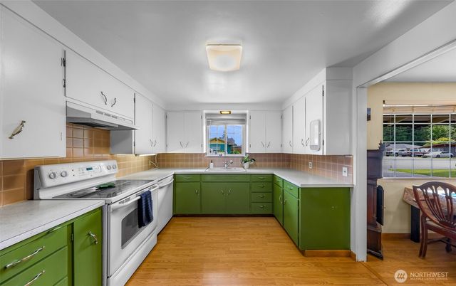 21711 Sterling Drive, Sedro Woolley, WA 98284