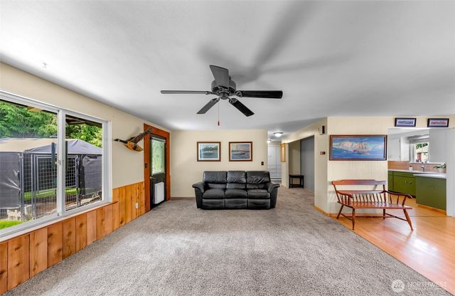 21711 Sterling Drive, Sedro Woolley, WA 98284