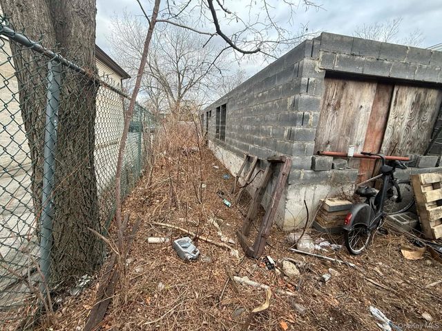 983 Crescent Street, Brooklyn, NY 11208