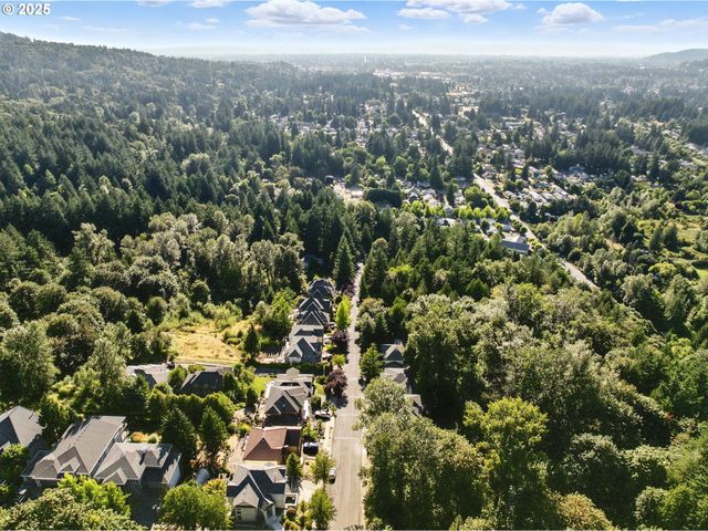 14745 Se DUKE St, Portland, OR 97236