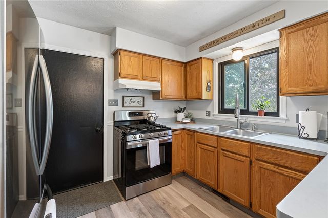 1282 Centennial Drive, Ontario, NY 14519