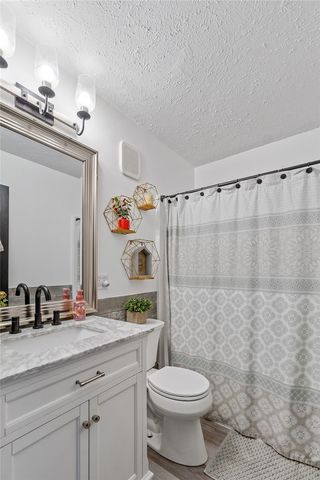 1282 Centennial Drive, Ontario, NY 14519