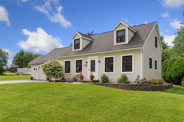 1282 Centennial Drive, Ontario, NY 14519