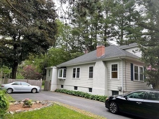 18 Oak Stret 0, Wayland, MA 01778