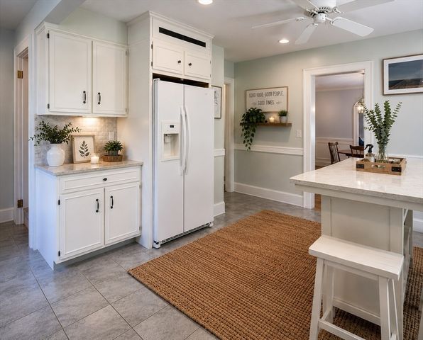 18 Oak Stret 0, Wayland, MA 01778